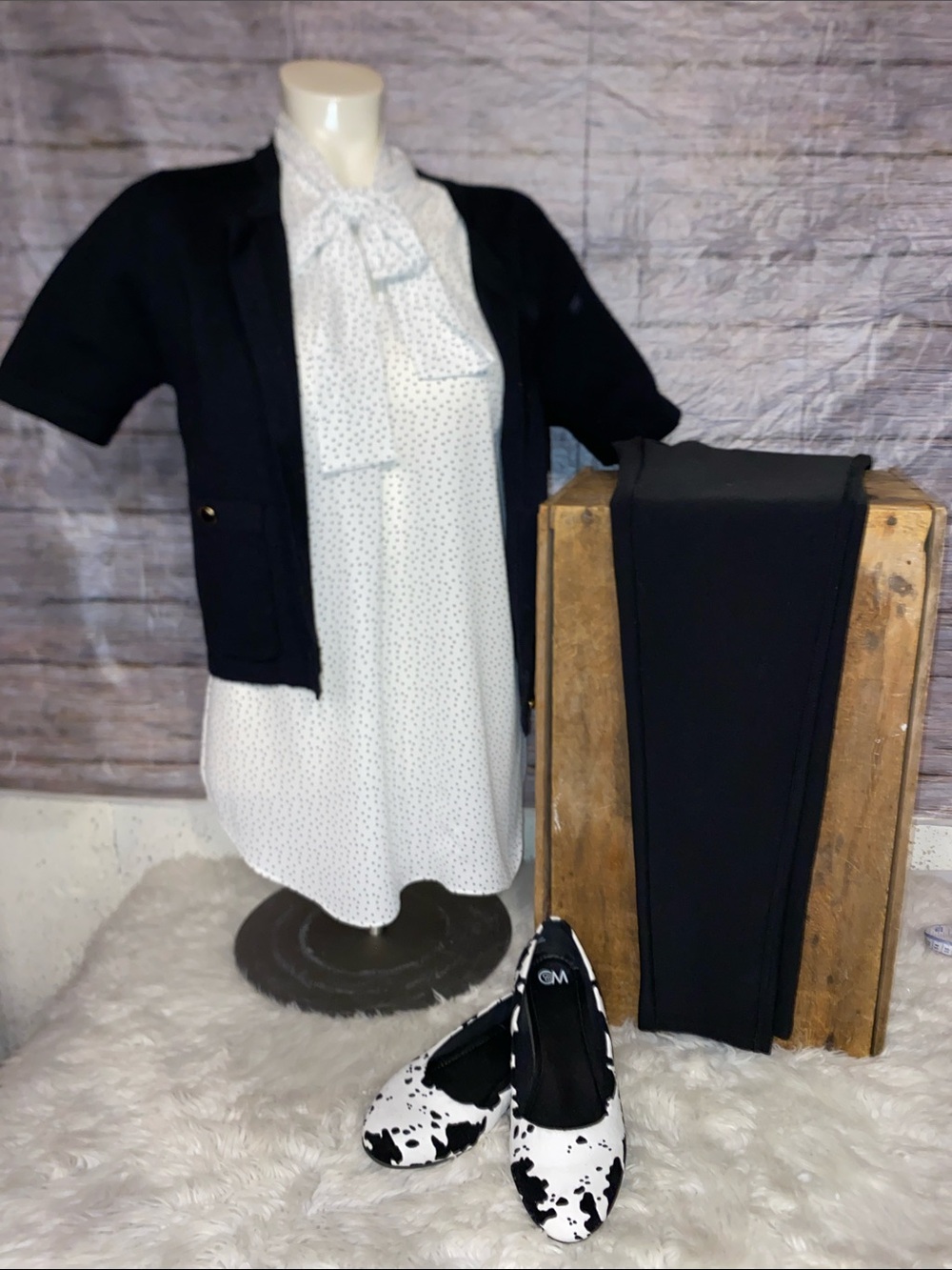 Major Label Group Black Short Sleeve Cropped Cardigan